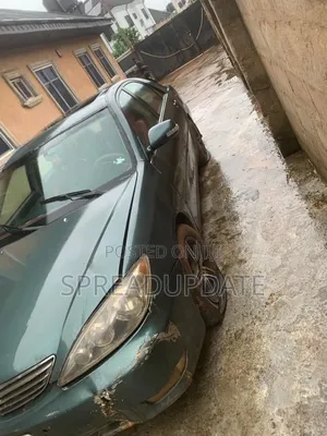 Toyota Camry 2005 Green