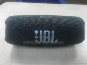 JBL Charge 5 (Neatly Used)
