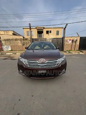 Toyota Venza Limited 2010 Burgundy