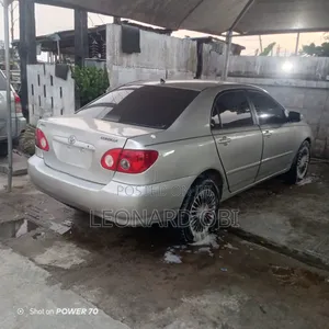 Toyota Corolla 2025 Gray