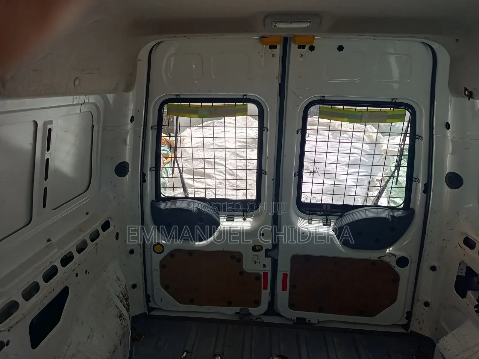 Ford Transit 2011 White