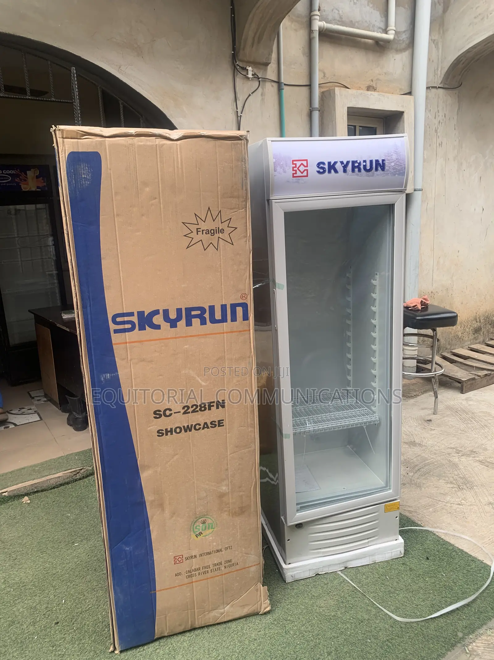 Skyrun SC-228FN Display Chiller