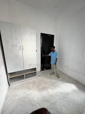 Mini Flat in Royal Pine Estate, Chevron for rent