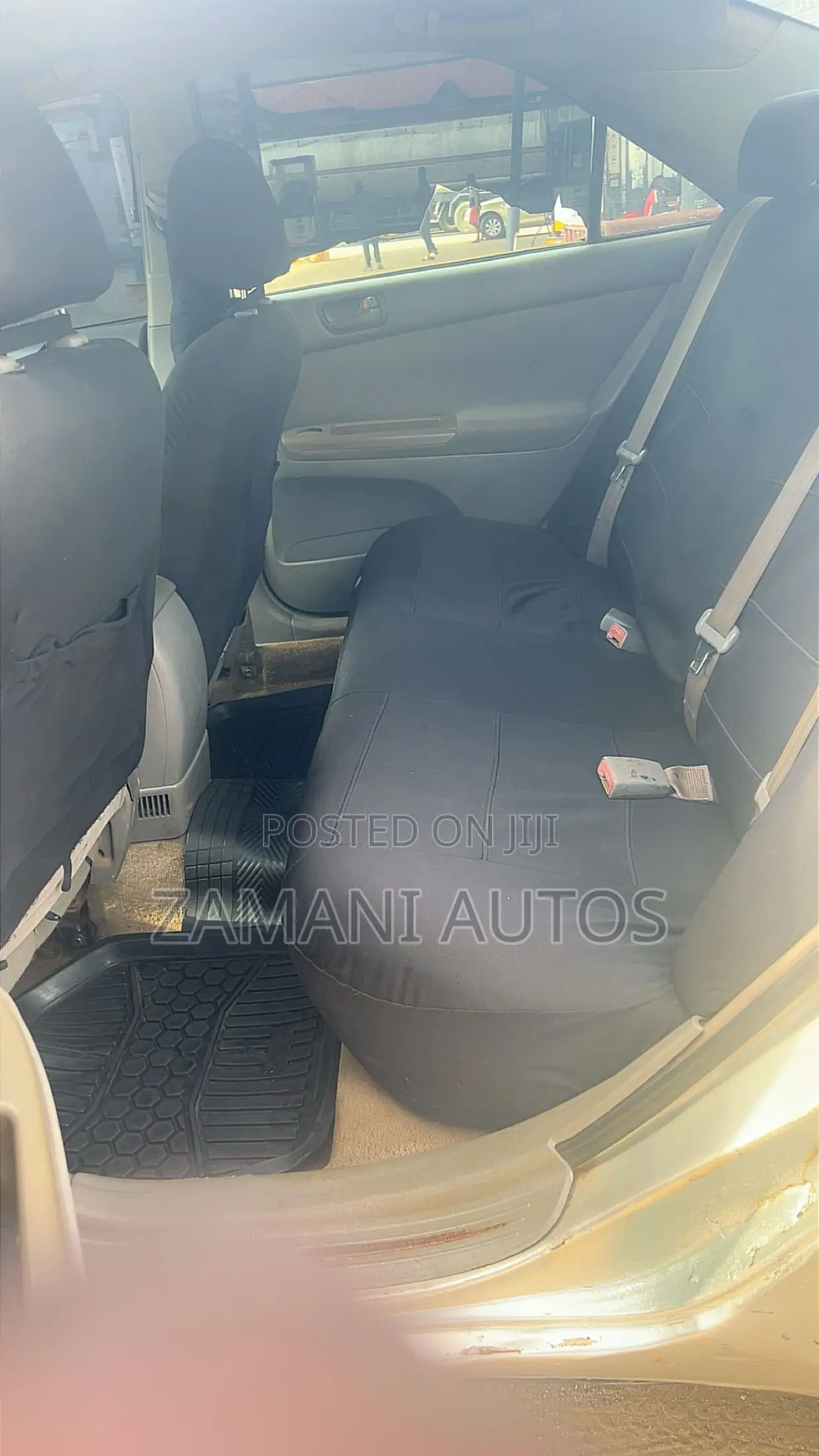 Toyota Camry 2004 Silver