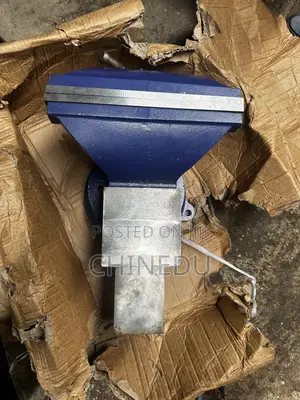 Heavy-Duty Bench Vise 12”