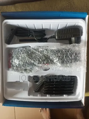 Durable Kiki Plus Rechargeable Hair Clippers for Private Use