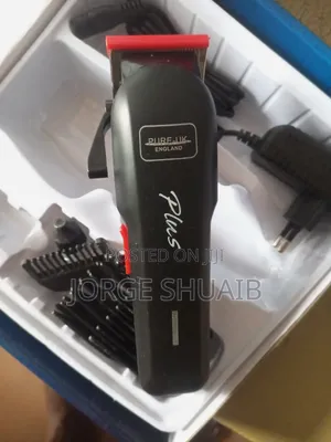 Durable Kiki Plus Rechargeable Hair Clippers for Private Use