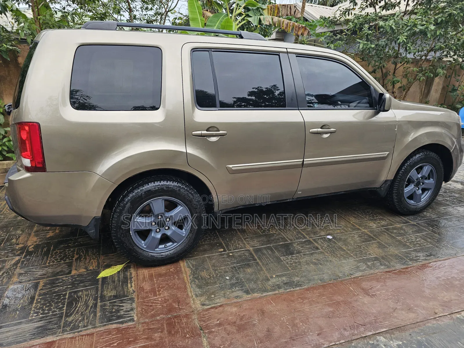 Honda Pilot 2011 Gold