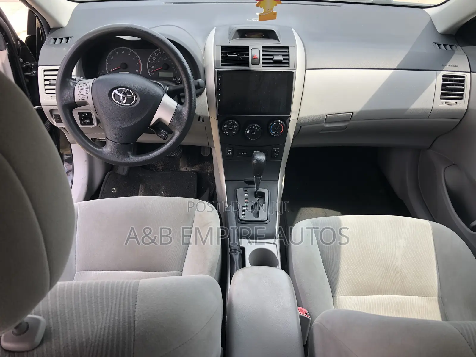 Toyota Corolla 2013 Gray