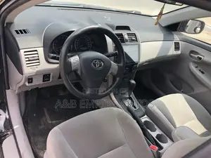 Toyota Corolla 2013 Gray
