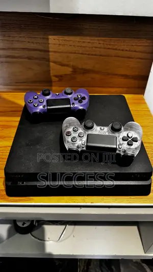 Nearly Used PlayStation 4