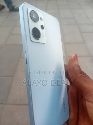 Oppo Reno7 5G 128 GB White