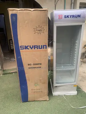 Skyrun SC-228FN Cold Beverage Display Cooler