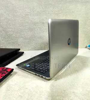 Laptop HP Pavilion 15 8GB Intel Core i7 HDD+SSD 500GB