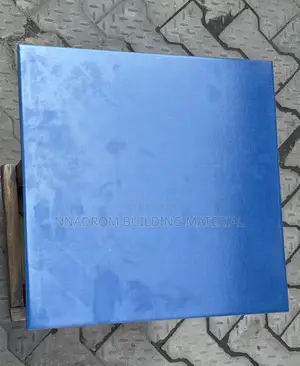 33/33 Plain Dark Blue Spanish Pool Tiles