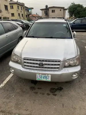 Toyota Highlander V6 AWD 2002 Silver