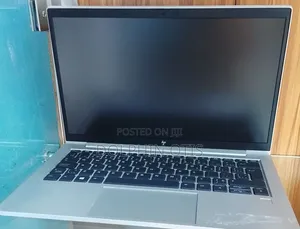 Laptop HP EliteBook 830 G8 8GB Intel Core i7 SSD 256GB
