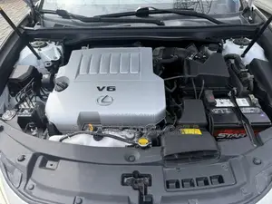 Lexus ES 350 FWD 2014 White
