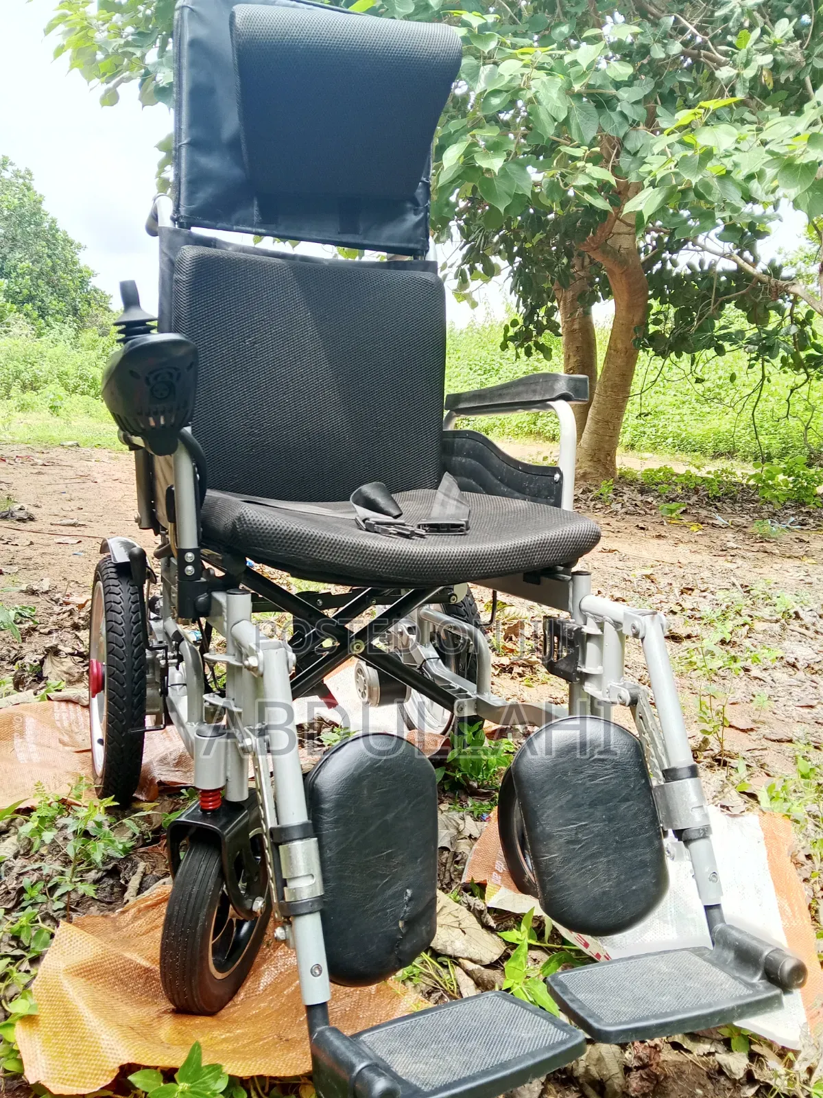 Electric Wheelchair