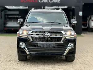 Toyota Land Cruiser 5.7 V8 VXR 2020 Black
