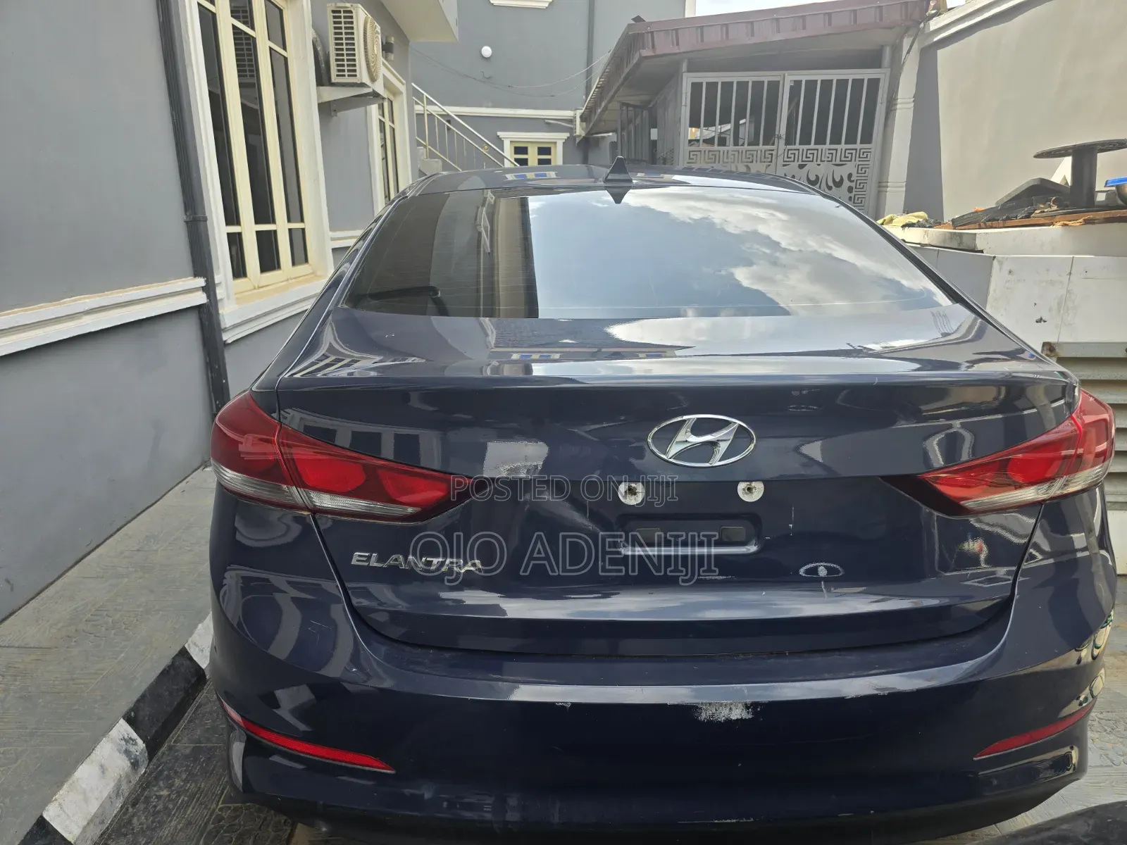 Hyundai Elantra 2017 Blue