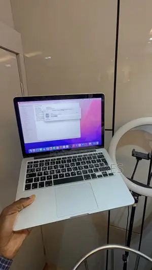 Laptop Apple MacBook Pro 2015 8GB Intel Core i5 SSD 128GB