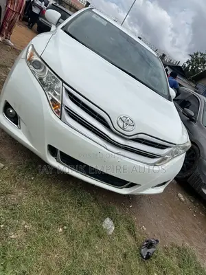 Toyota Venza 2012 White