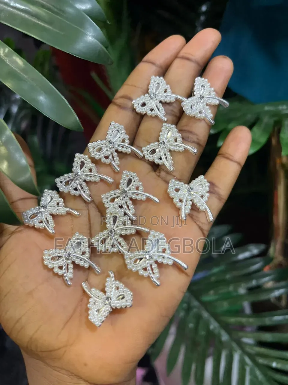 Hijab Design Pin
