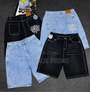 Short Jeans