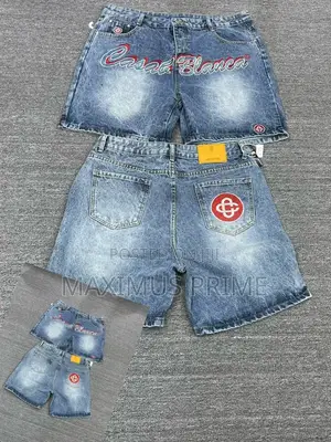 Short Jeans