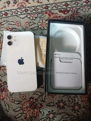 Apple iPhone 12 128 GB White