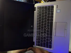 Laptop HP EliteBook 820 G4 4GB Intel Core i7 SSD 256GB