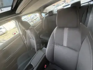 Honda Civic 2019 White
