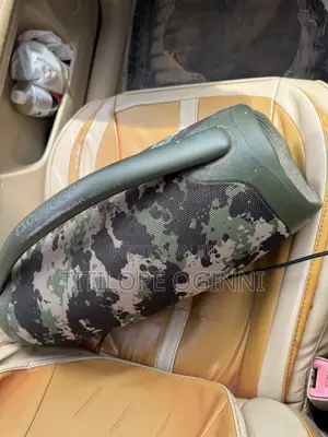 JBL Boombox 3