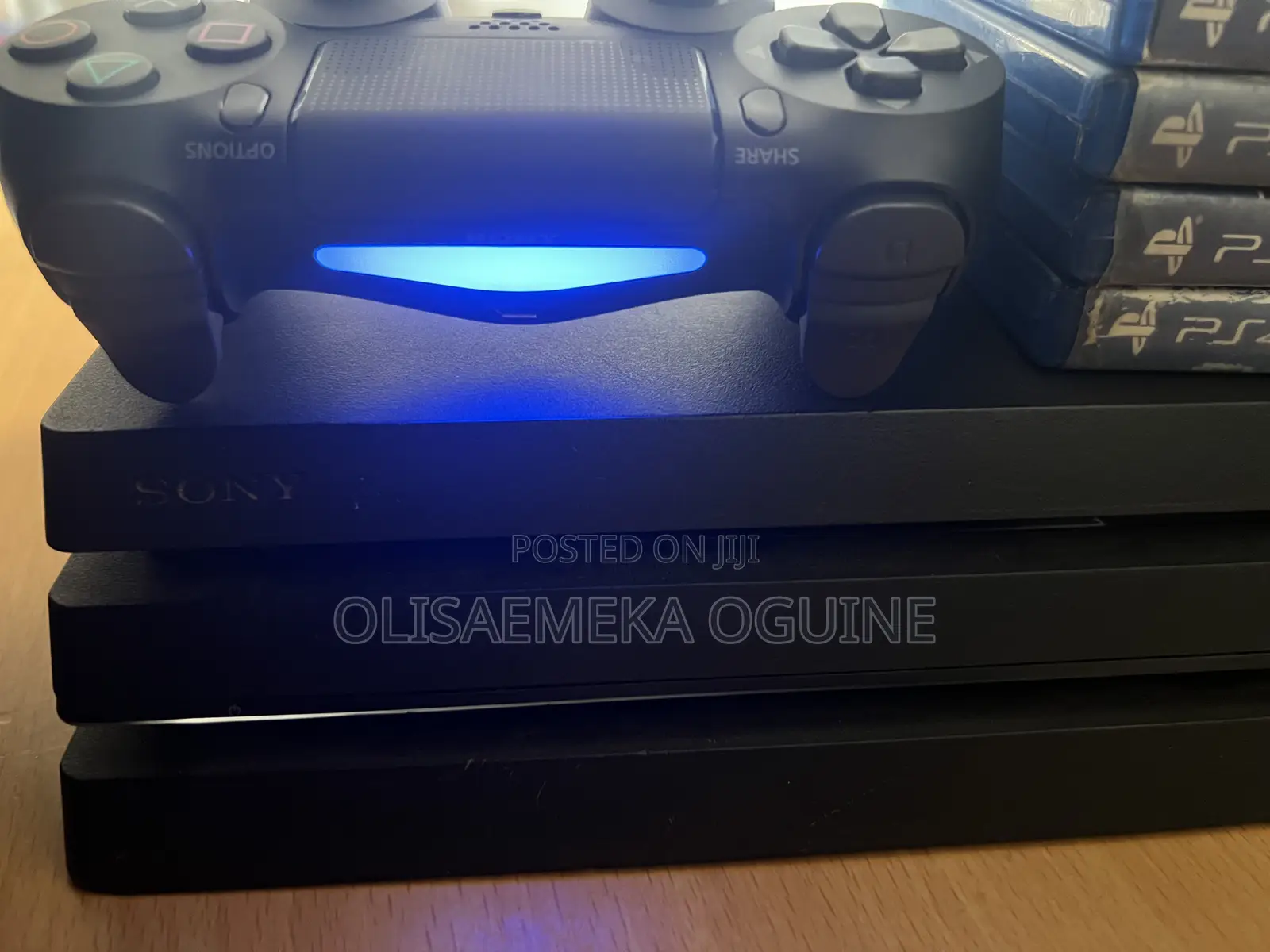 Sony PS4 Pro 1TB - Brand New Controller + 7 Games + Extras