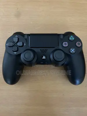 Sony PS4 Pro 1TB - Brand New Controller + 7 Games + Extras