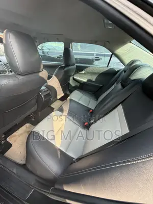 Toyota Camry SE 4dr Sedan (2.5L 4cyl 6A) 2013 Gray