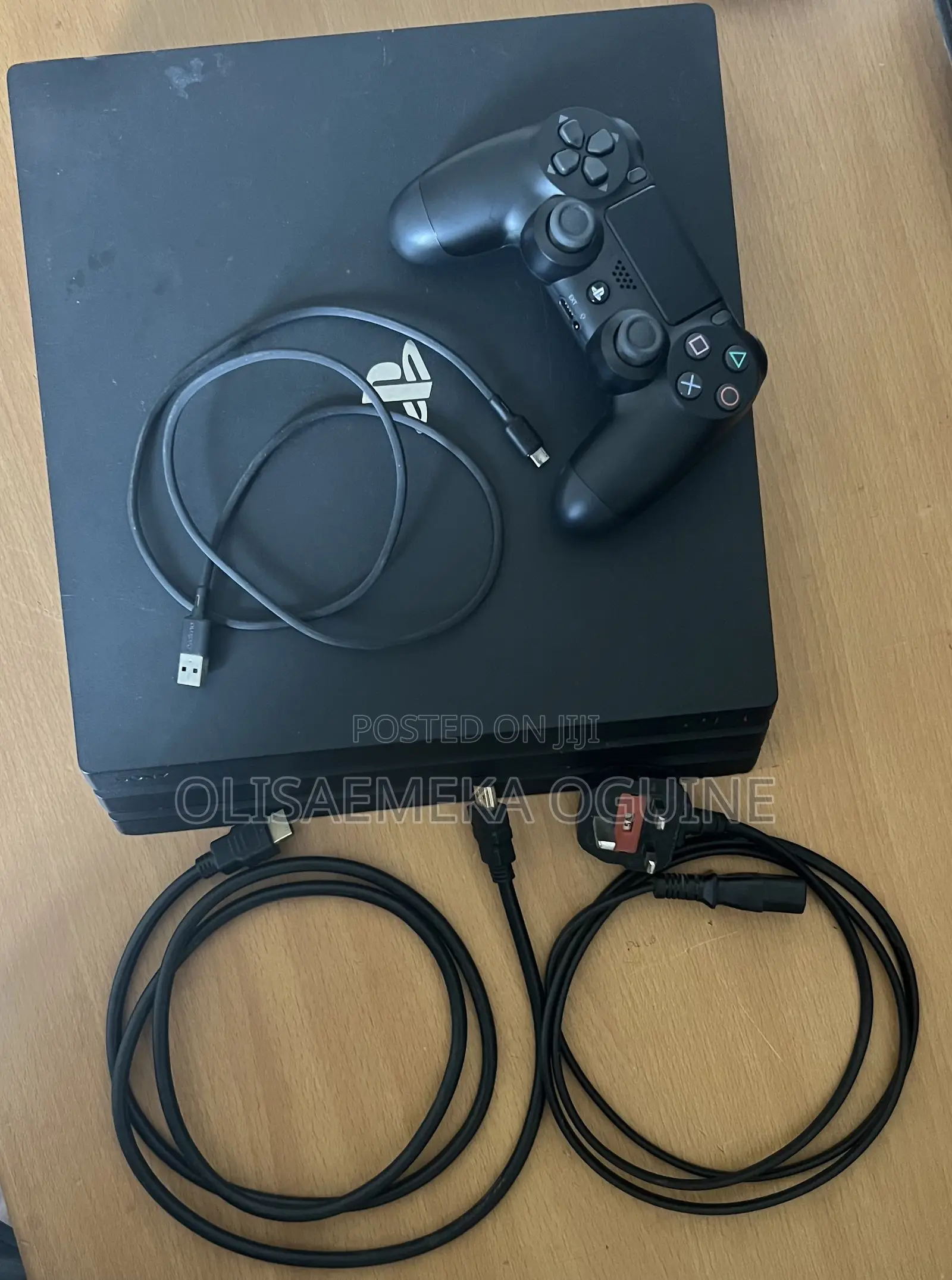 Sony PS4 Pro 1TB - Brand New Controller + 7 Games + Extras