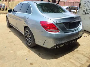 Mercedes-Benz C300 2015 Gray