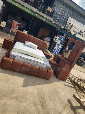 Quality 6by6 Padded Bedframe Set