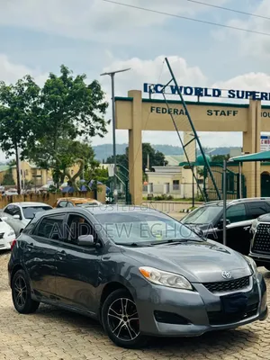 Toyota Matrix 2010 Gray