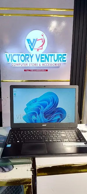 Laptop Acer Aspire E1-510 8GB Intel Celeron HDD 320GB