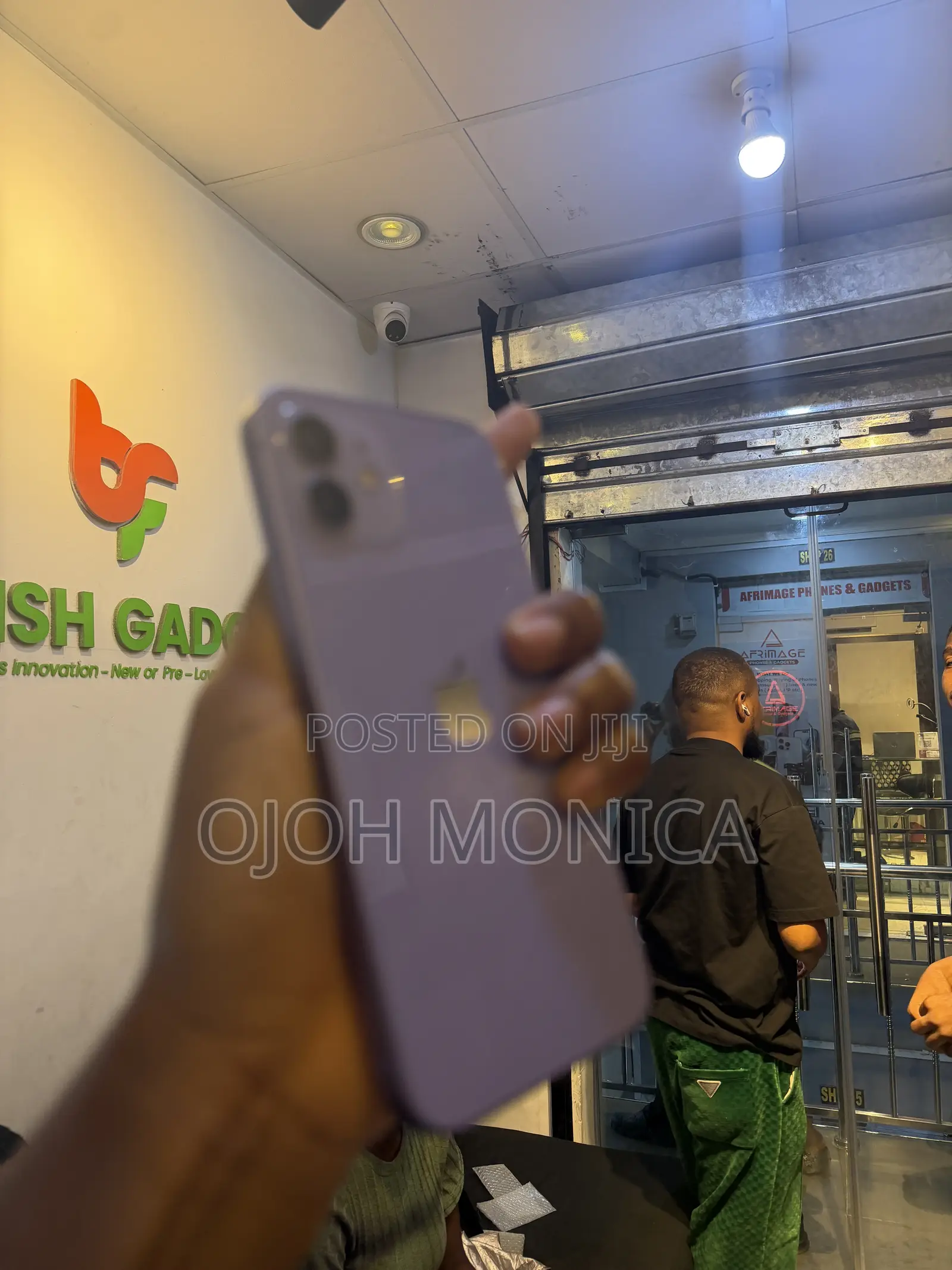 Apple iPhone 12 64 GB Purple