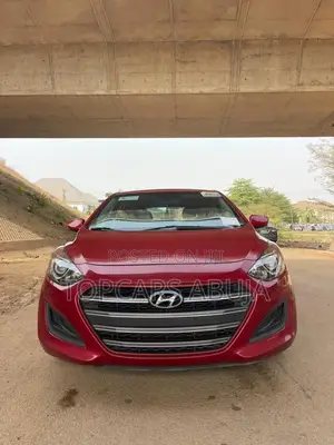 Hyundai Elantra 2017 Red