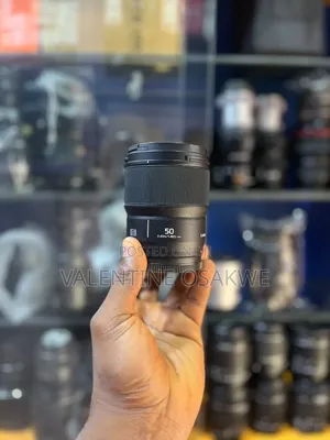 Lumix S 50mm F/1.8 Lens