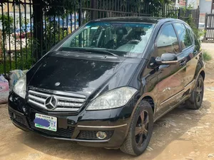 Mercedes-Benz A-Class 2010 Black