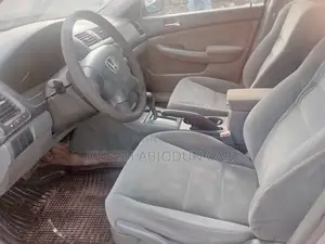 Honda Accord 2006 Silver
