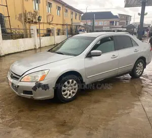Honda Accord 2006 Silver