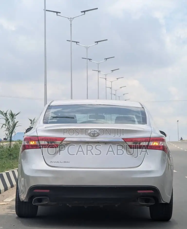Toyota Avalon 2013 Silver