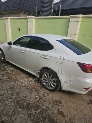 Lexus IS 250 4WD 2009 White